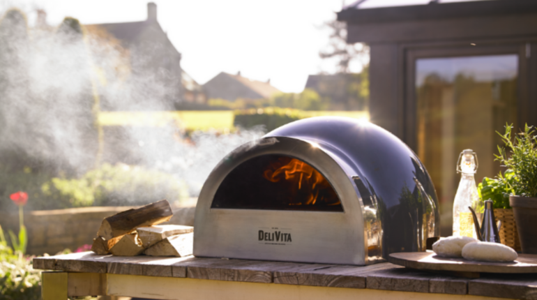 Why Choose The Portable Wood-Fired Pizza Ovens
